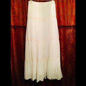 Plus Size XXL Maxi Skirt White Comfy Elastic Waist